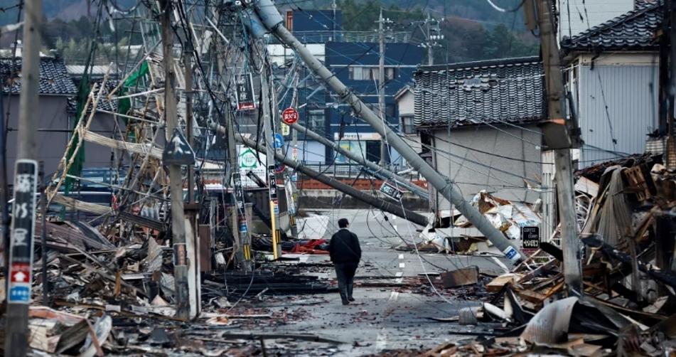 日本石川县地震：灾害伤痛深重，失联人数上升至242人
