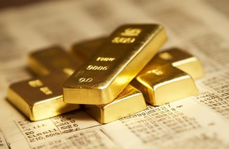 黄金价格疯狂上涨，逼近每克700元：投资者关注未来走势