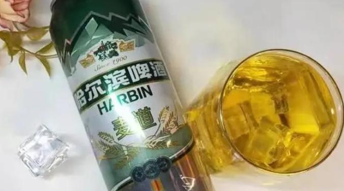 哈尔滨麦道啤酒检测风波：消费者安全与企业责任