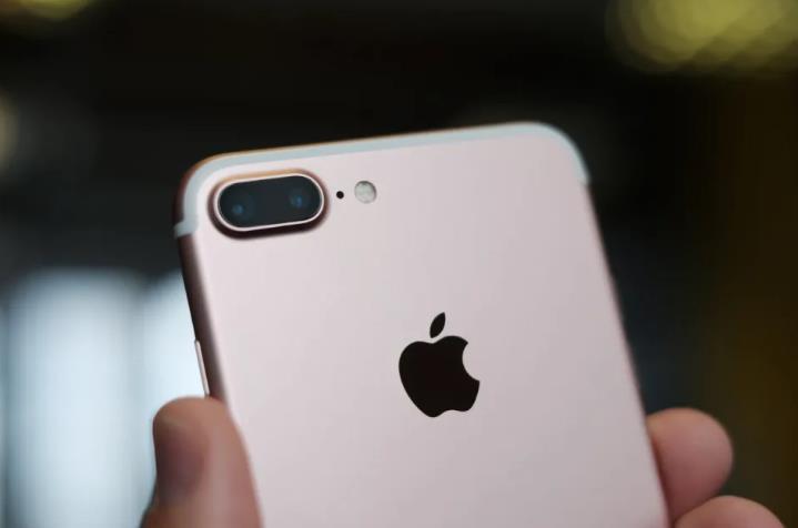 iPhone7系列用户赢得苹果赔偿：最高349美元或2522元人民币