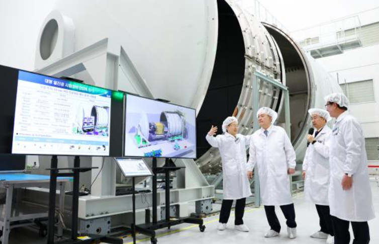 “韩版NASA”来了！韩国宣布2032年前登月，2045年前登陆火星