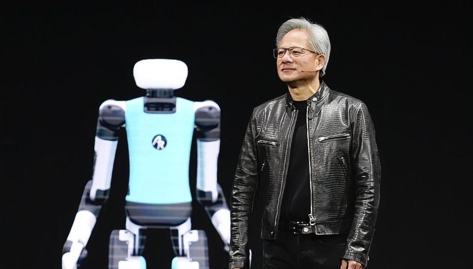 佩洛西近半年靠英伟达赚2900万，黄仁勋2025年前或成世界首富